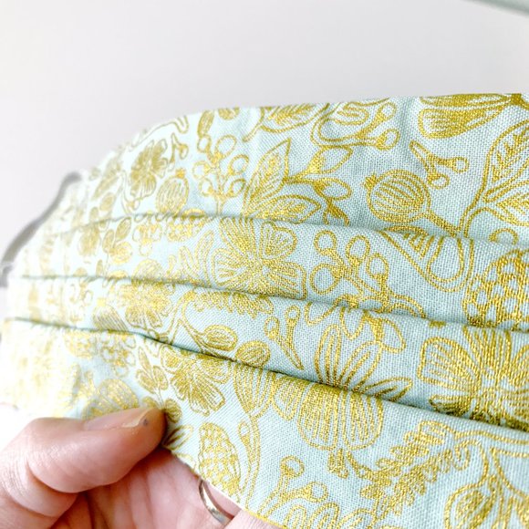 LAST ONE! Reversible Citrus & Metallic Mint Mask - Picture 3 of 7